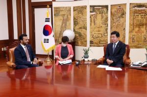 김진표 국회의장, 알-누아이미 주한UAE대사 접견
